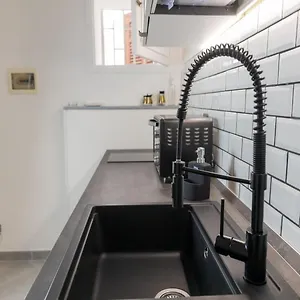  Apartment Kemonia